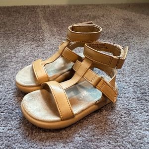 Toddler sz 6 gladiators